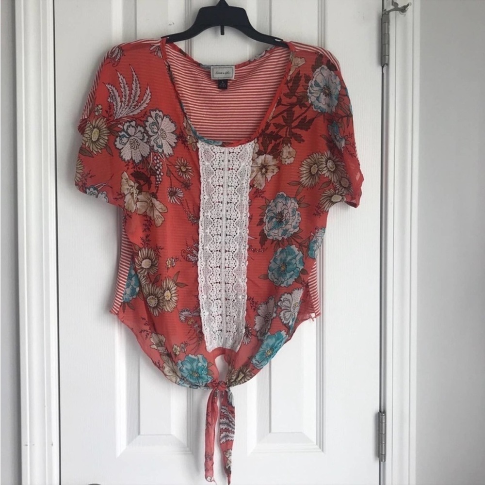 About a Girl... Lace Striped Floral Tie Front Top Orange White Blue Size L